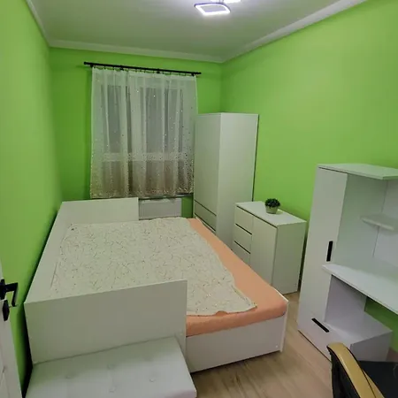 Illumina Nowoczesny 50m2, Spokojna Okolica, 25min Do Centrum アパート *